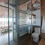 La Casa Vieja De