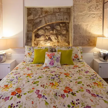 La Casa Vieja De